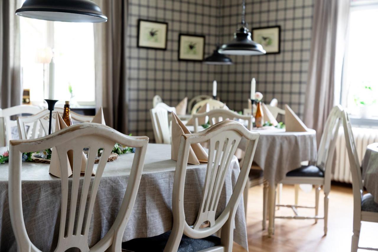 Hotell Aina Kvissleby Екстер'єр фото