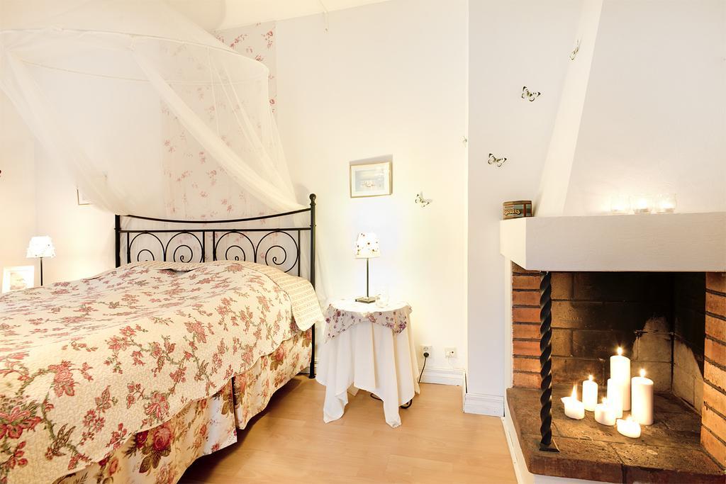 Hotell Aina Kvissleby Екстер'єр фото