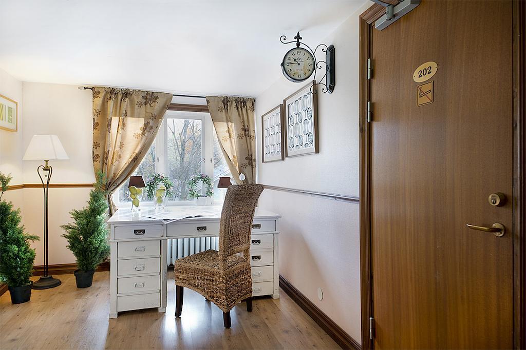 Hotell Aina Kvissleby Екстер'єр фото