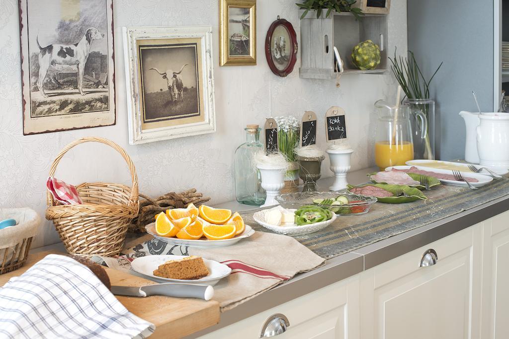 Hotell Aina Kvissleby Екстер'єр фото