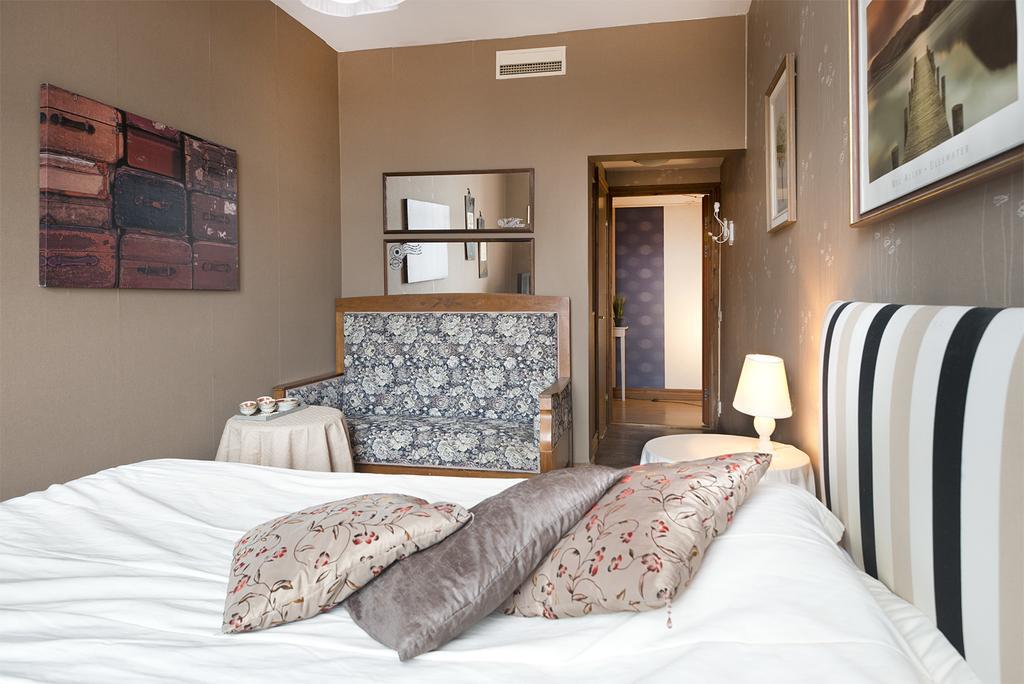 Hotell Aina Kvissleby Екстер'єр фото